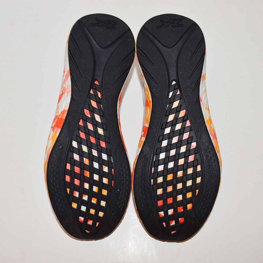 SOLD Reebok FlashFilm 3.0 Running Sneakers Pattern Sole - Picture 7 of 7